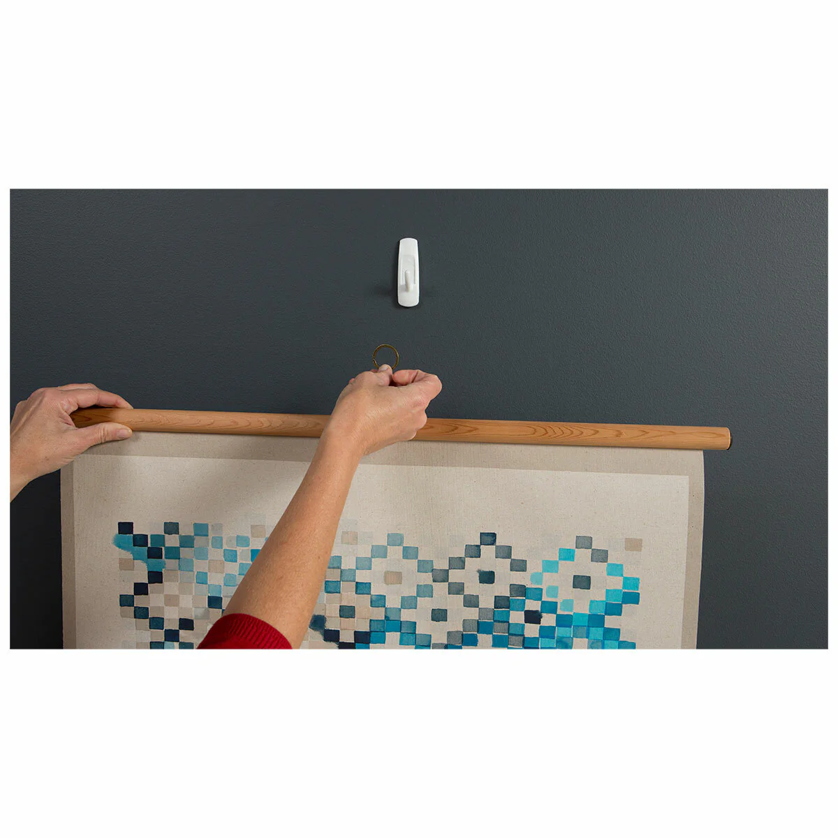 3M Command 28 Hooks Value Pack Damage-Free White Plastic 7100379891 - Image 3