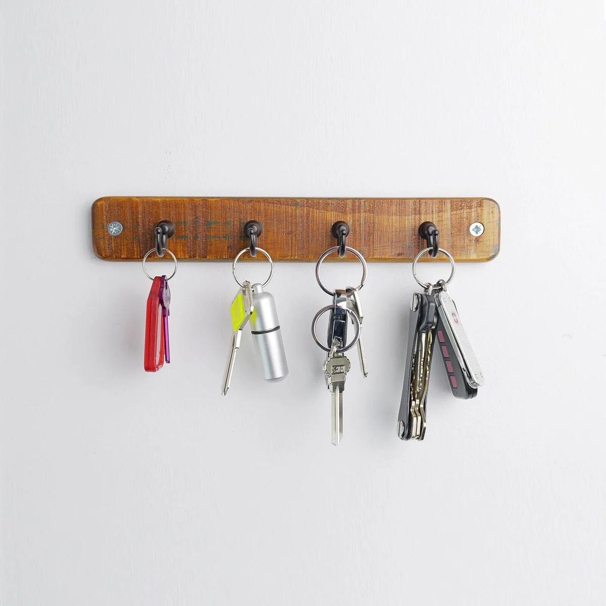 Adoored 4 Hook Rustic Board Key Rack - 245mm x 40mm x 10mm - Black - Image 4