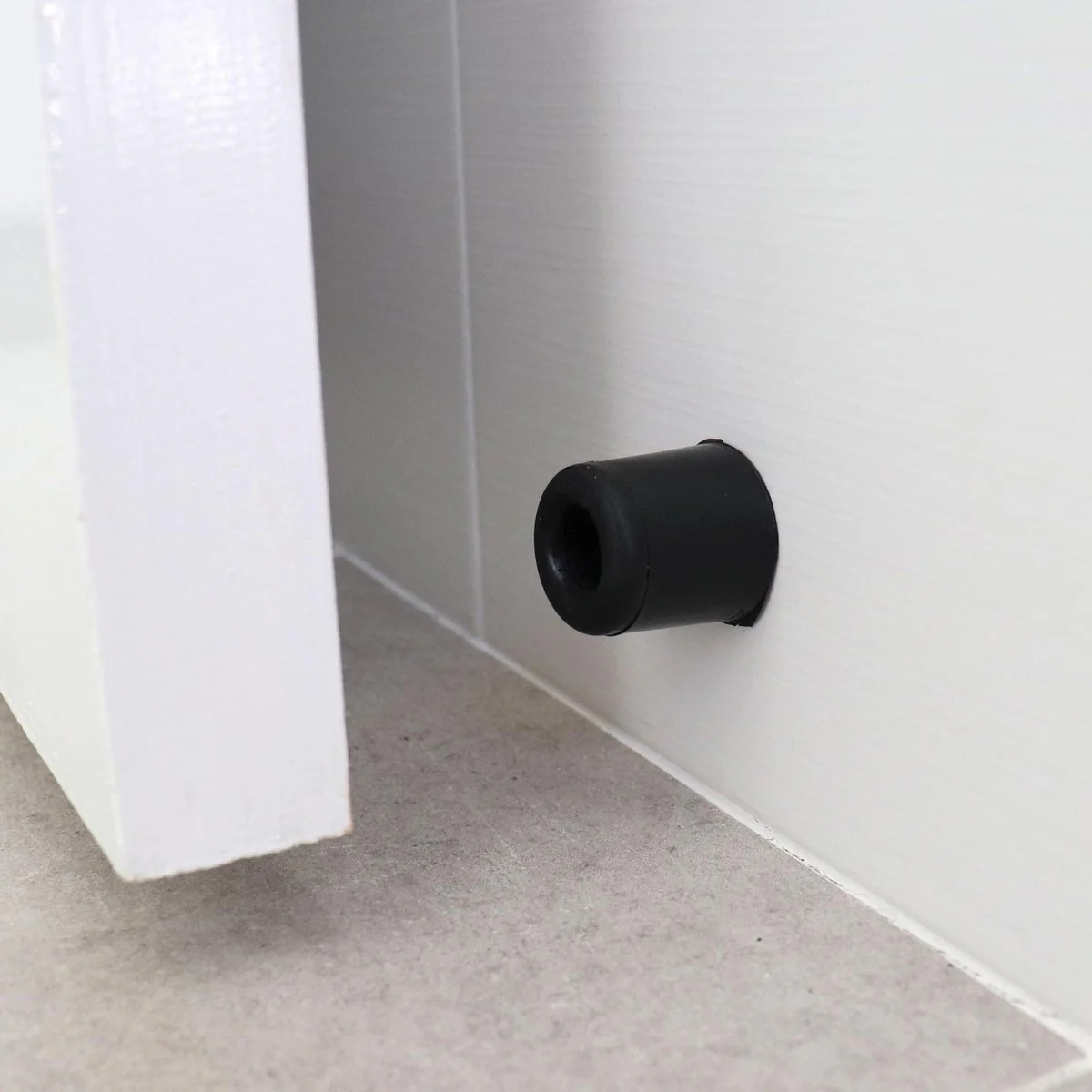 Adoored Round Door Stop - 30mm - Black Rubber - Interior/Exterior Use - Image 2