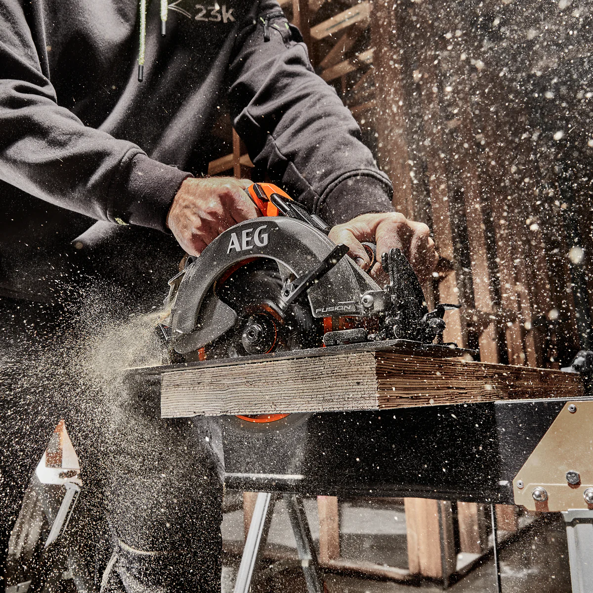 AEG 18V Fusion Circular Saw 184mm - 5Ah Force Kit - Brushless Motor - 5400rpm - Image 2