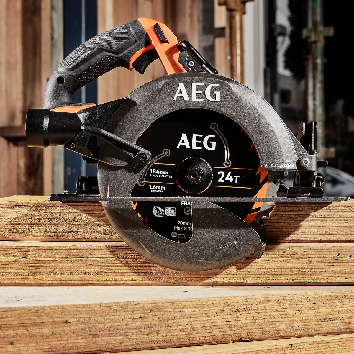 AEG 18V Fusion Circular Saw 184mm - 5Ah Force Kit - Brushless Motor - 5400rpm - Image 5