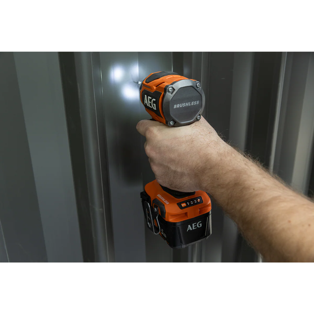 AEG 18V Fusion Stealth Impact Driver Skin - 114mm - Low Vibration - Image 4