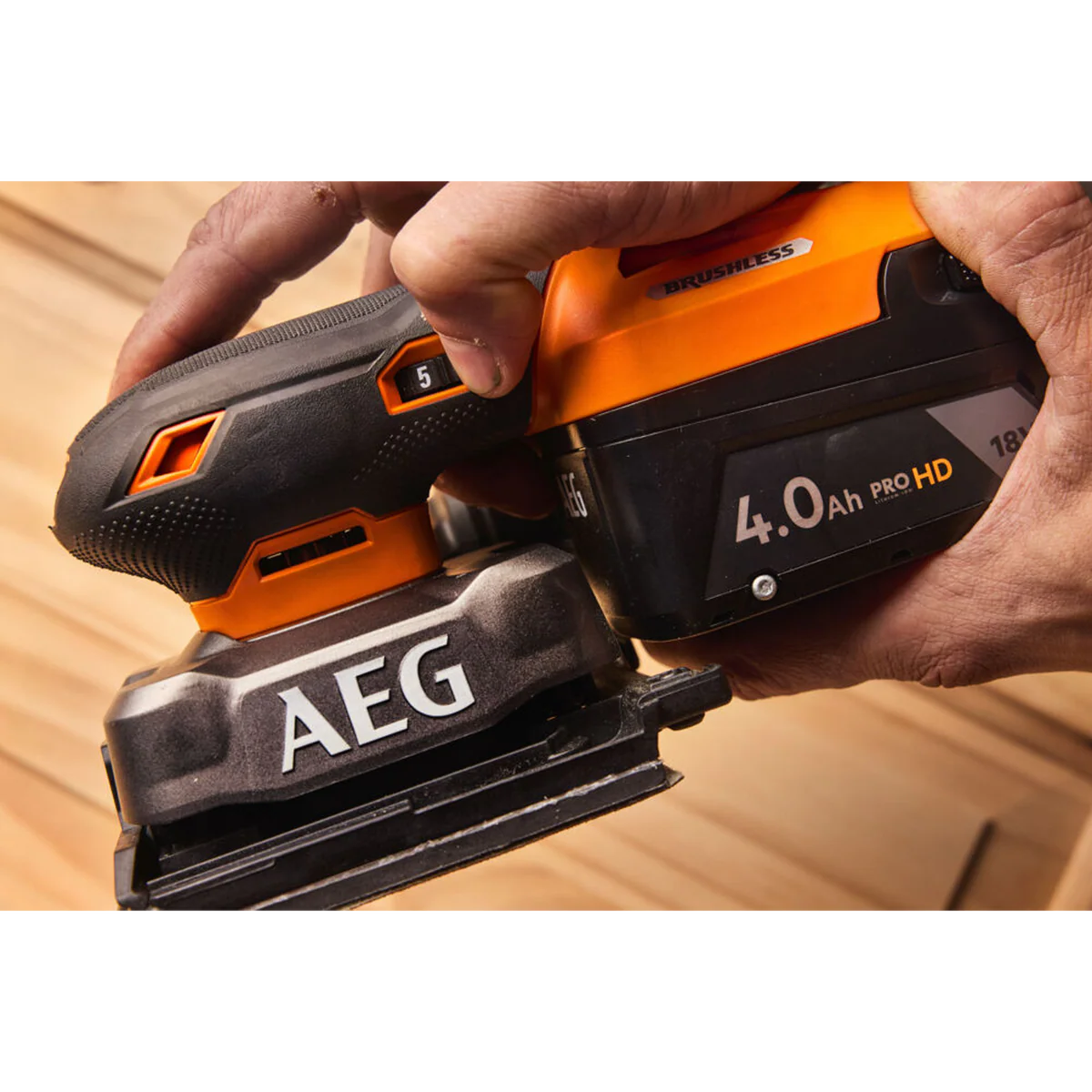 AEG 18V Sub Compact Sheet Sander Skin Only - 160mm x 109mm x 234mm - Precision Sanding Tool - Image 5