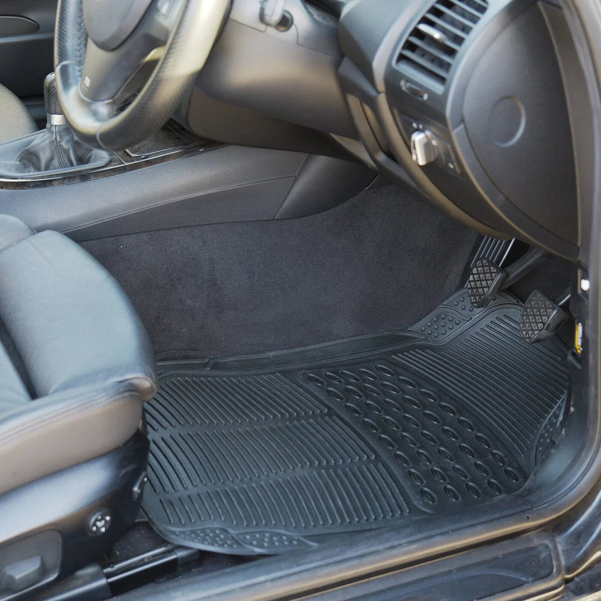 All Set Black PVC Car Floor Mat 4 Piece - Universal Fit - Heavy-Duty Protection - 430mm x 705mm - Image 4