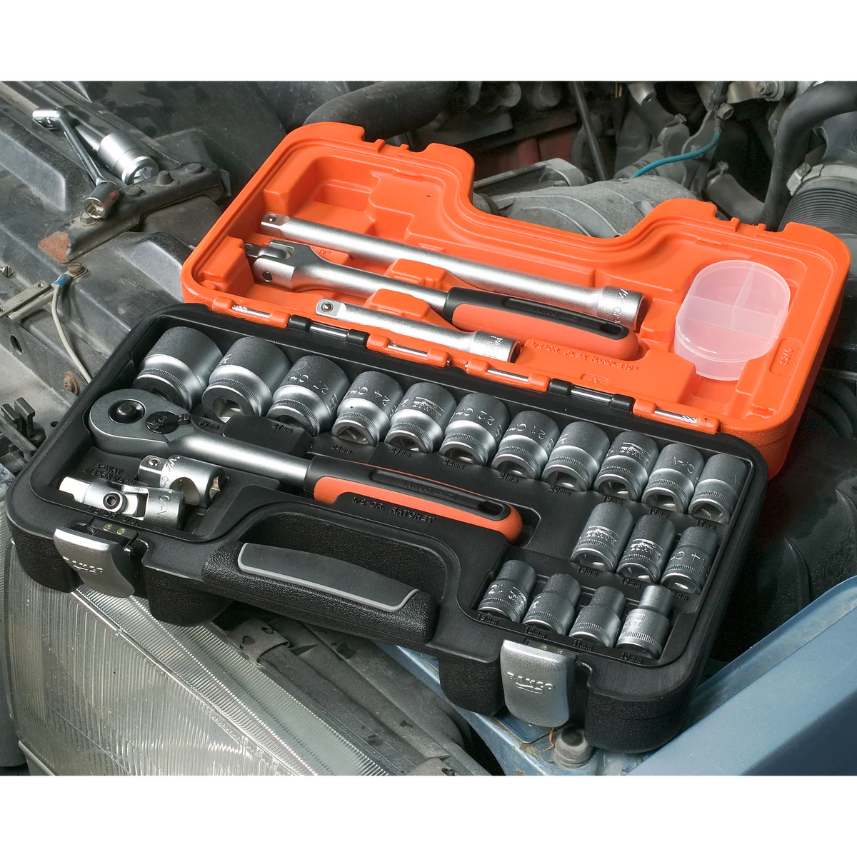 Bahco 1/2" Square Drive Socket Set - 18 Metric Hex Sockets 10-32mm - Image 4