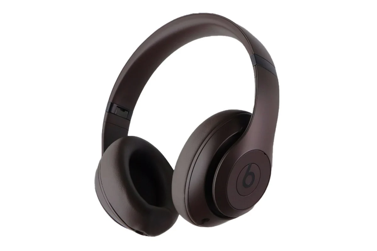 Beats Studio Pro Wireless Headphones Deep Brown
