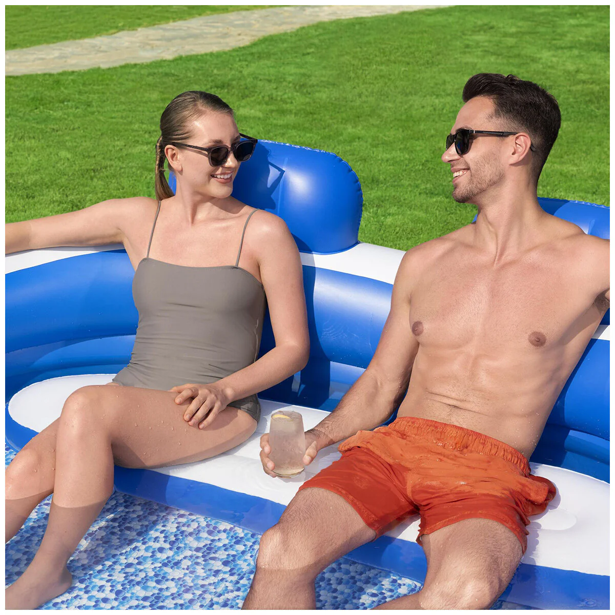 Bestway Splash Paradise Family Pool 2.31x2.19x0.79m Capacity 852L - Image 4