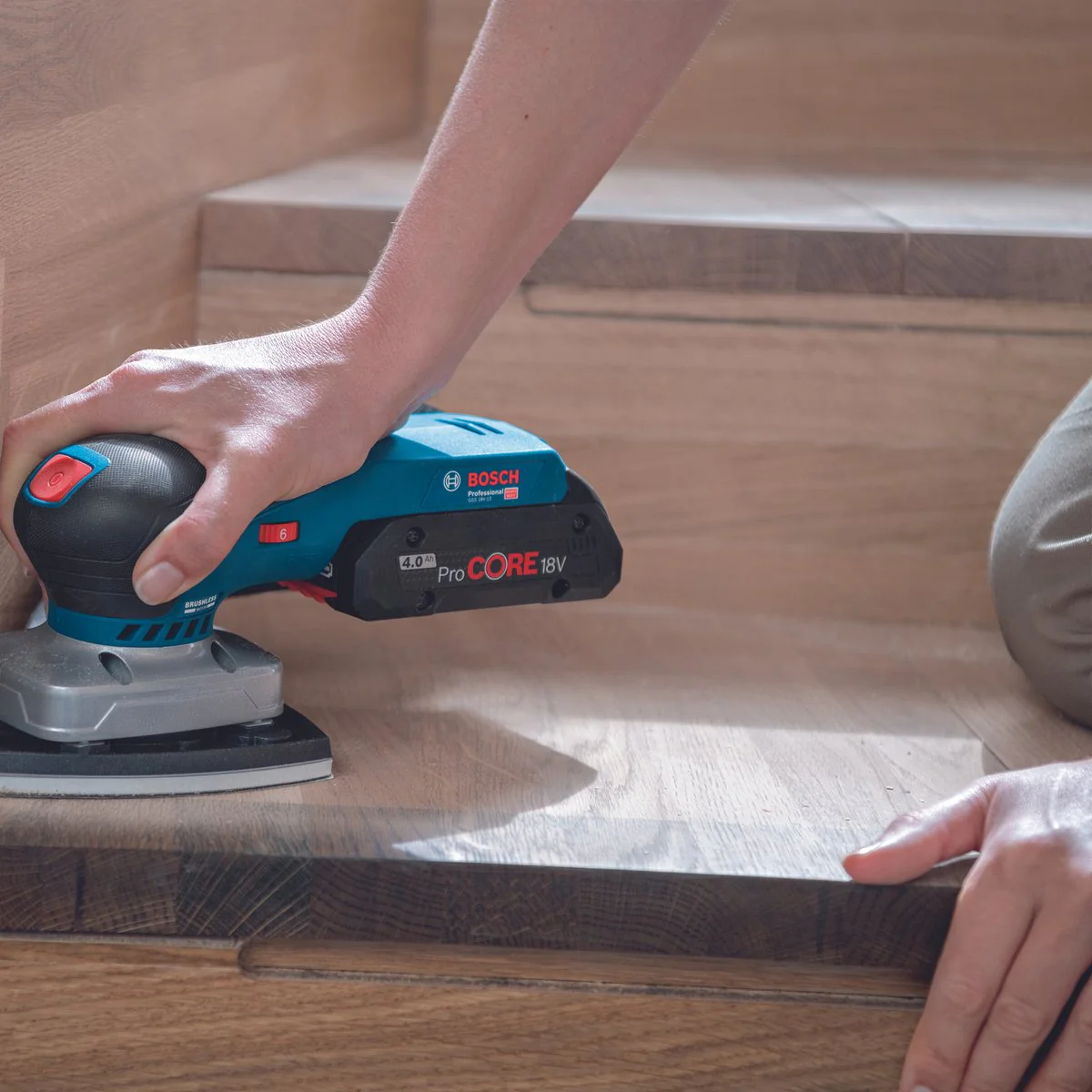 Bosch 18V Professional 3 in 1 Orbital Sander 163mm x 138mm x 285mm - Skin Only - Image 2