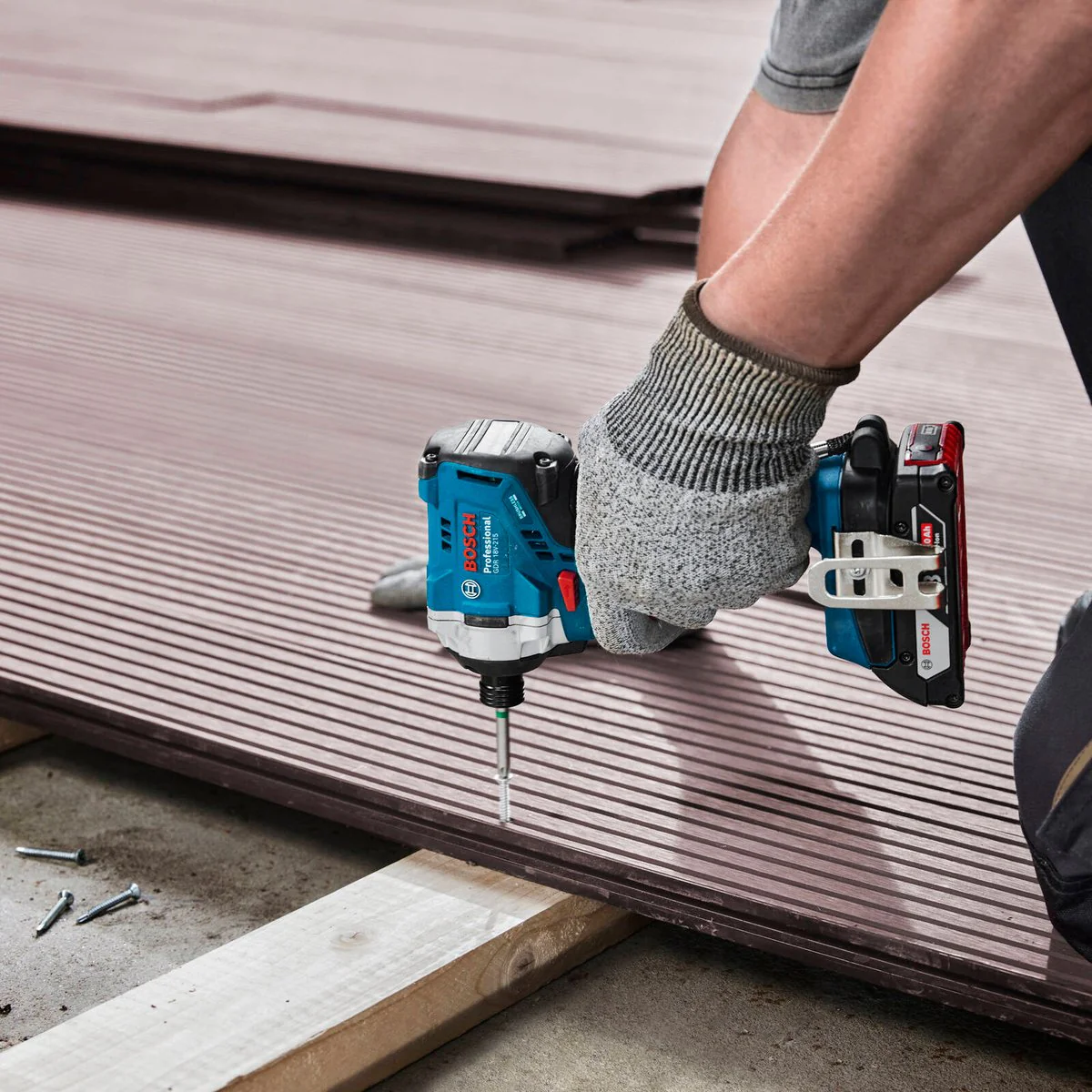 Bosch 18V Professional Brushless Hammer Drill & Impact Driver Kit - 2 Piece - 2 x 5.0Ah Batteries - 110 Nm & 215 Nm Torque - Image 3