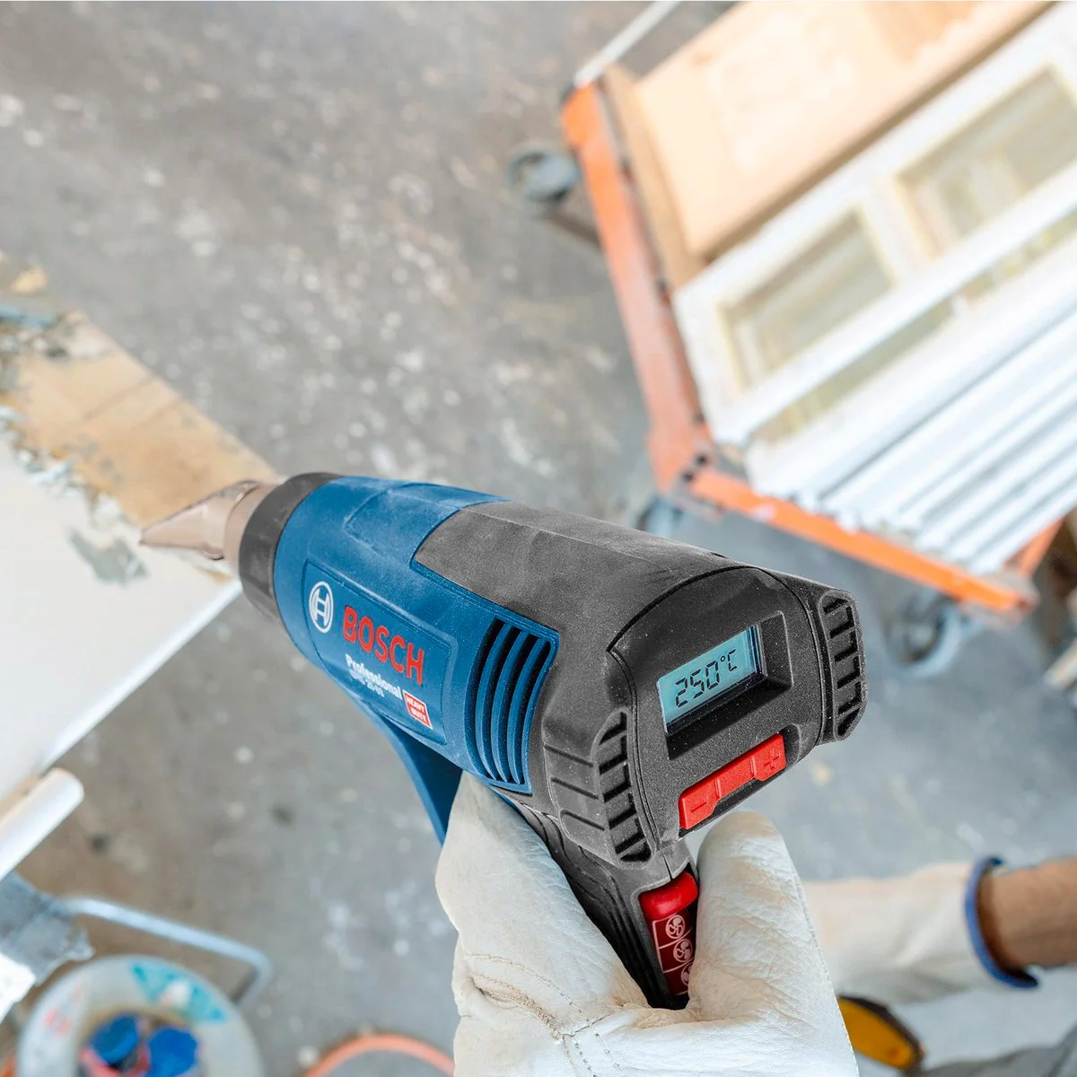 Bosch Professional Heat Gun - 2000W - Blue - 3 Stage Airflow - Image 2