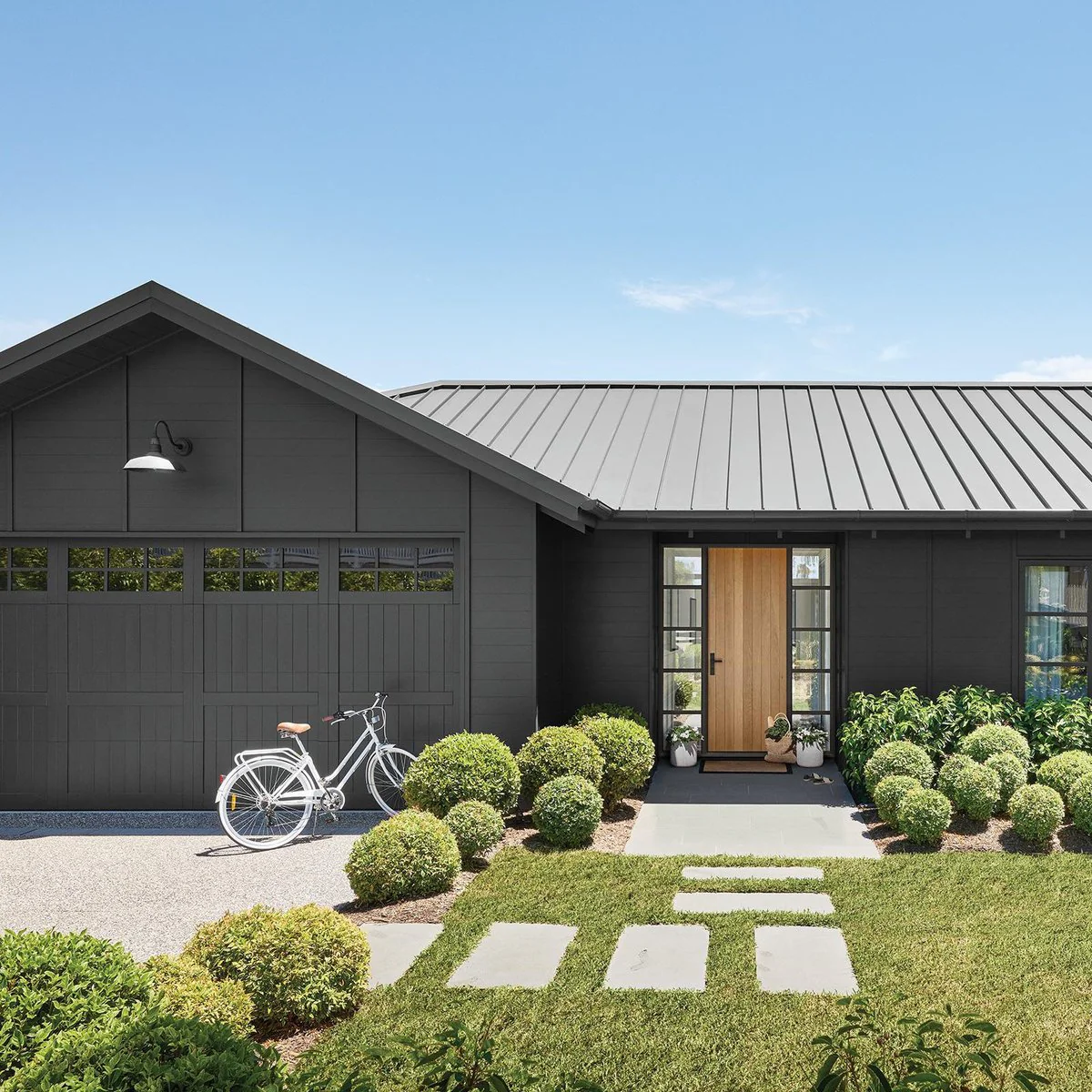 Cabot S Timbercolour Deck Exterior Paint - 2L - Colorbond Monument - Durable & Self-Priming - Image 3