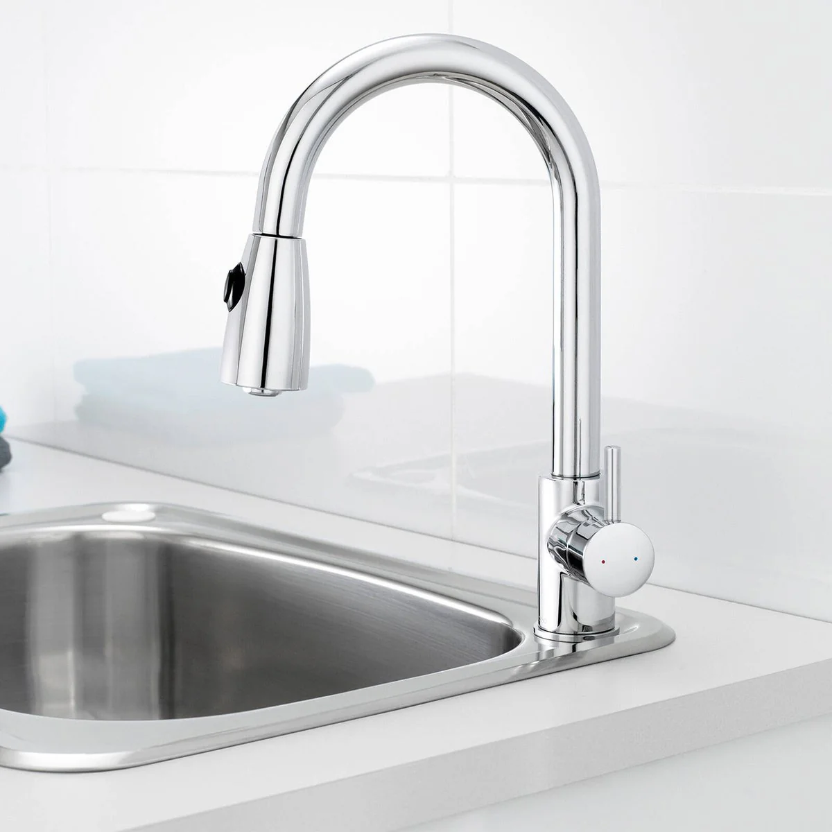 Caroma Husk Retractable Dual Spray Sink Mixer 6L/min 280mm Polished Chrome - Image 3