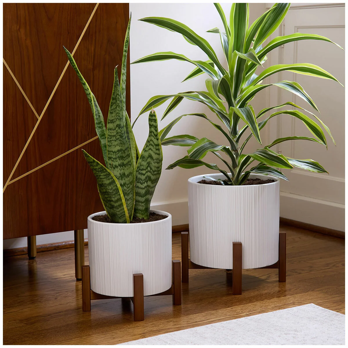 Ceramic Planters Set of 2 with Bamboo Stand White Capacity 5.5L & 3.3L - Image 6