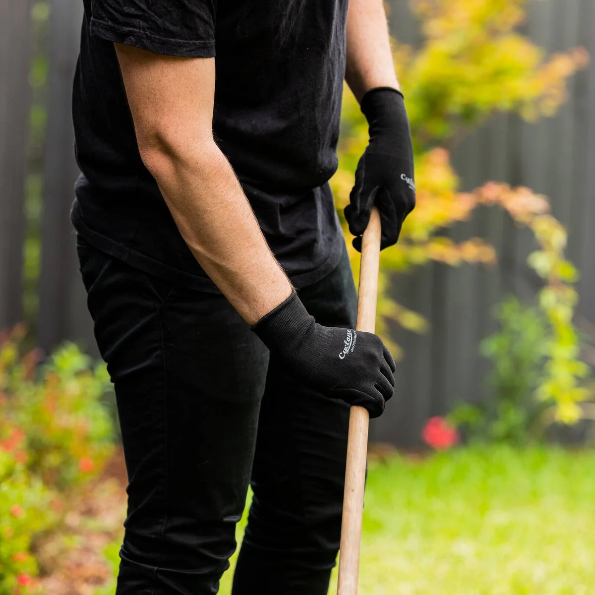 Cyclone Medium Invisigrip Tough Gardening Gloves - 15 Gauge Nylon - Durable - Water Resistant - Anti-Slip Grip - Image 3