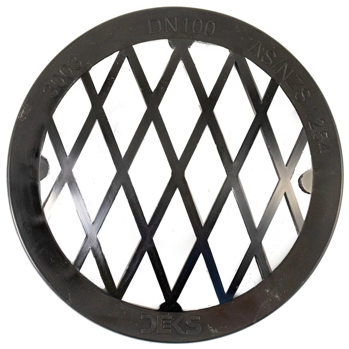 Deks Domed Grate - 100mm - PVC - Black Push-Fit - Image 4