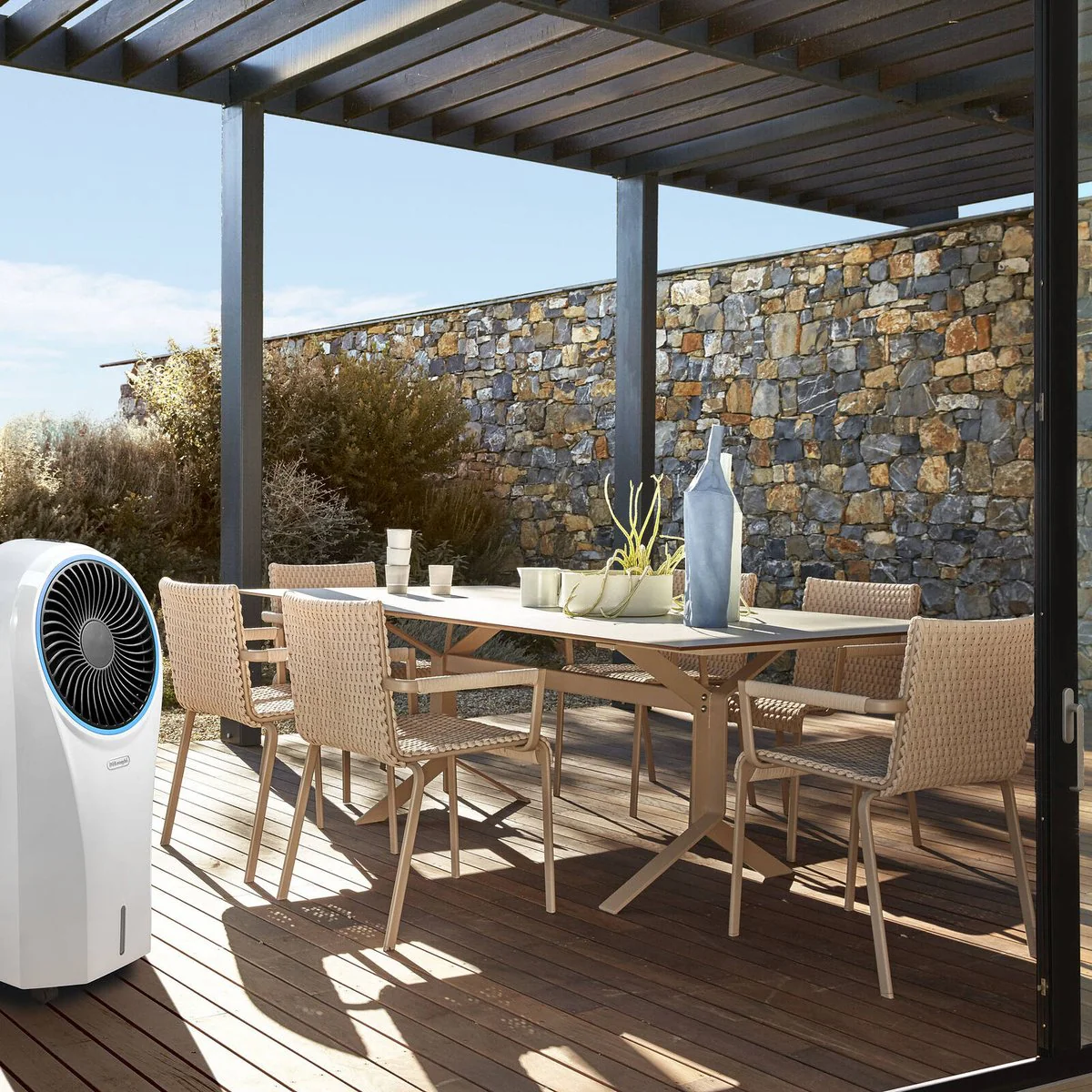De'Longhi Evaporative Cooler - 4.5L - White - 6 Hours Cooling - Image 3