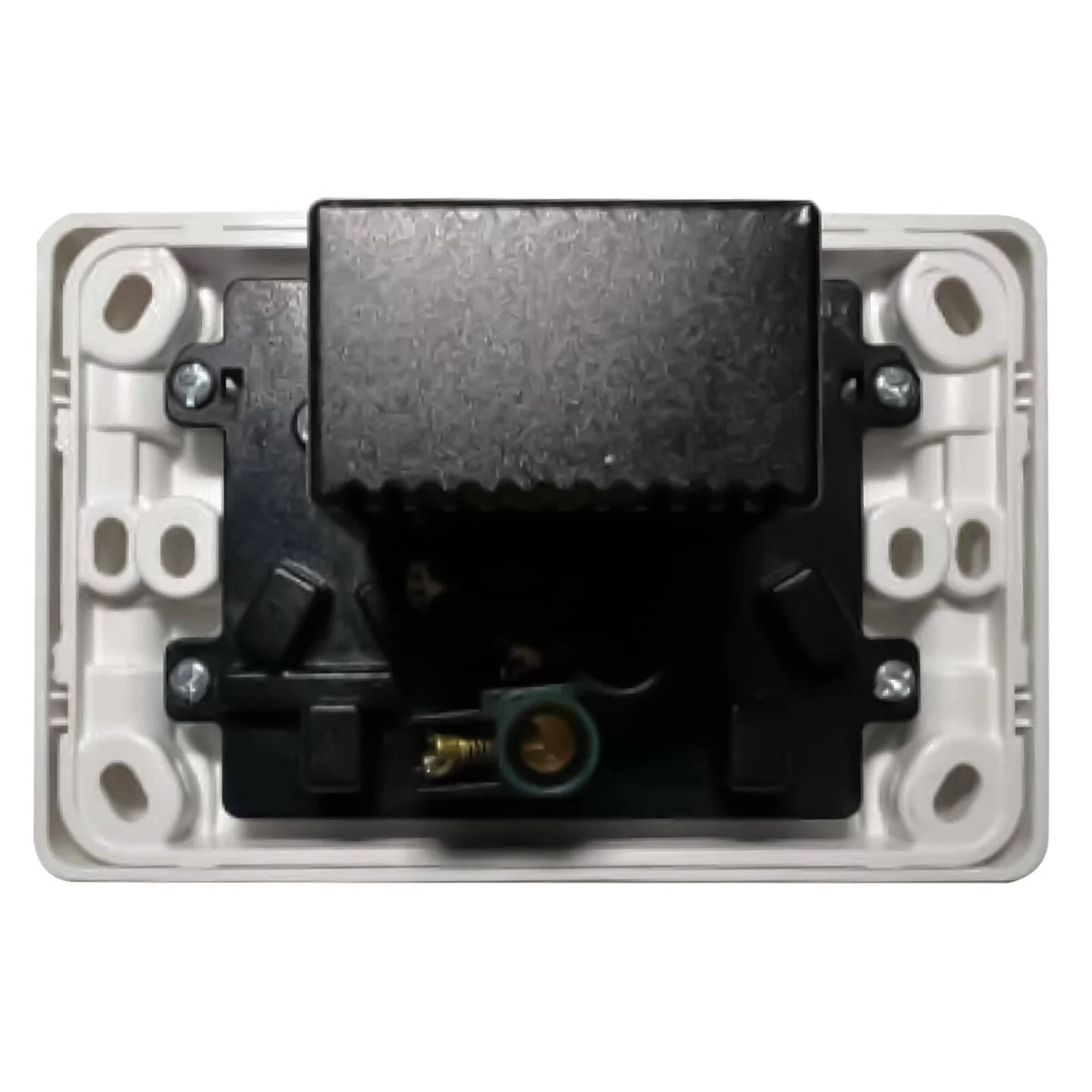 Deta x6 Double Power Point with USB A+C PD30W - 2 Outlets - 50mm x 74mm x 115mm - Image 2