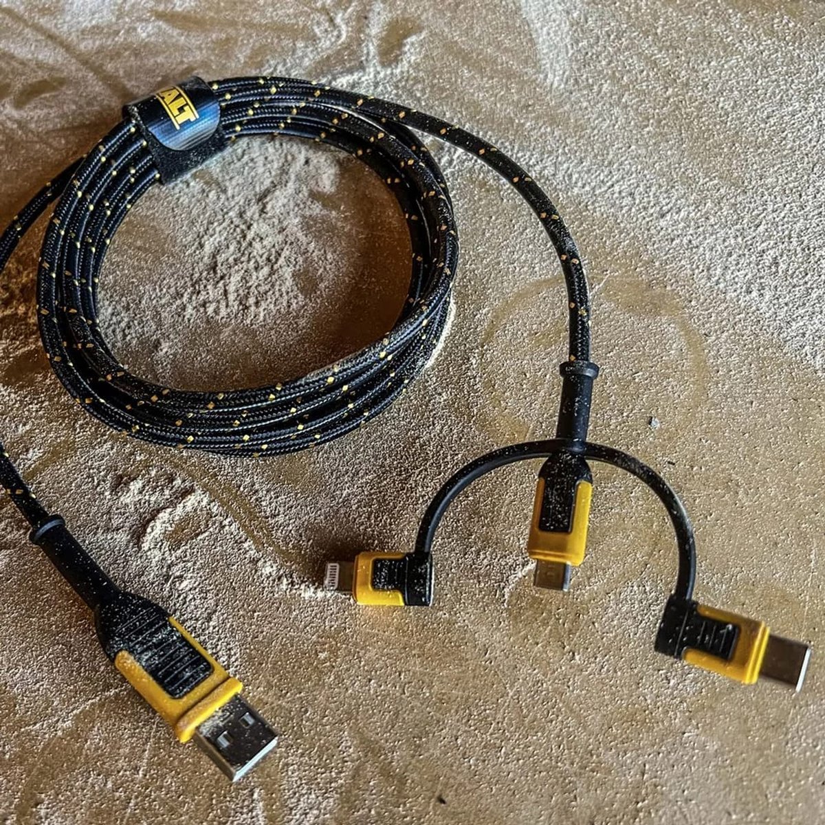 Dewalt 3-in-1 Charging Cable - 1.8m - Kevlar Reinforced - Quick Charging - Image 4
