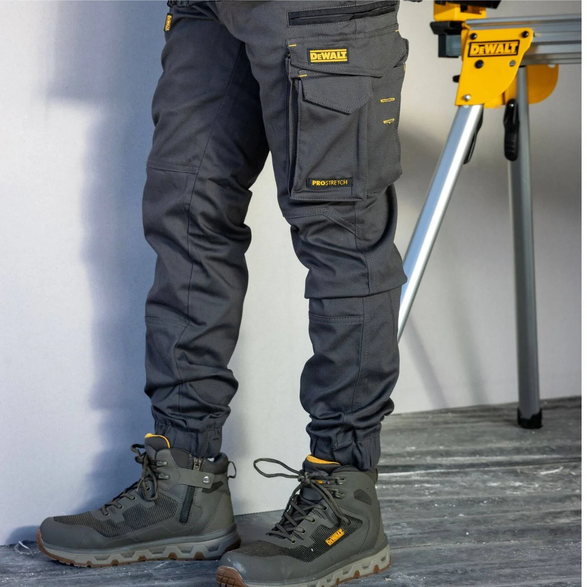 Dewalt Grey Goldfield Prostretch Trousers Size 36 - Flexible Fit - Durable - Image 2