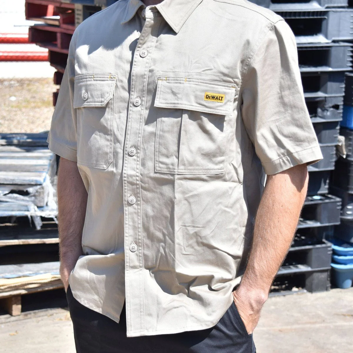 DEWALT Khaki Basalt Short Sleeve Button Up Shirt XL - Moisture Resistant - Durable - Image 2