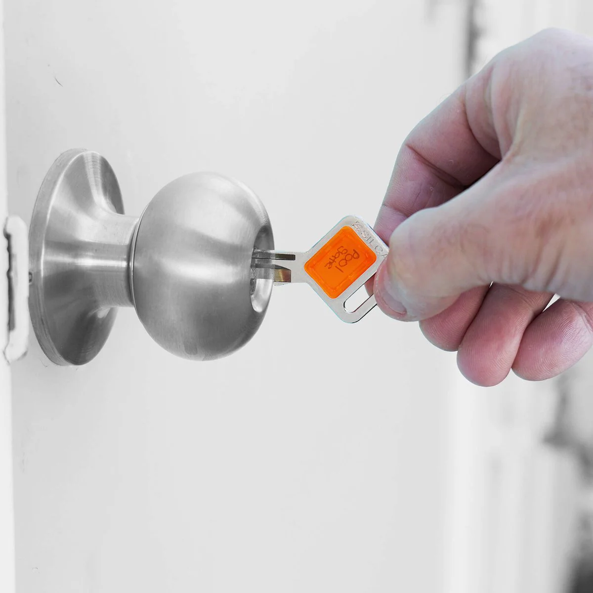 Ehi lw4 Orange Specialty Taggy Key - 55mm x 23mm - Durable Key Blank - Image 2