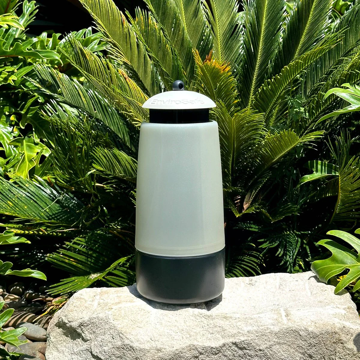 Envirosafe Alfresco Fly Trap - Reusable Outdoor Fly Trap - 120mm x 300mm - Low Odour - Image 4