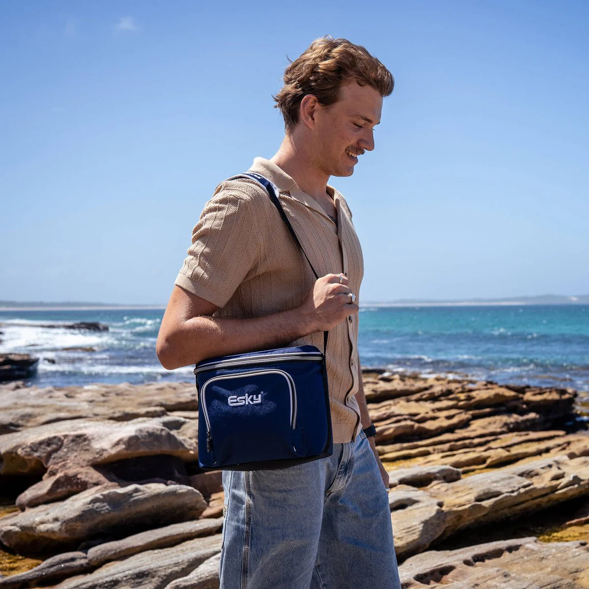 Esky 9 Can Soft Cooler Bag - 260mm x 220mm x 180mm - Blue - Leak-Proof Insulation - Image 5