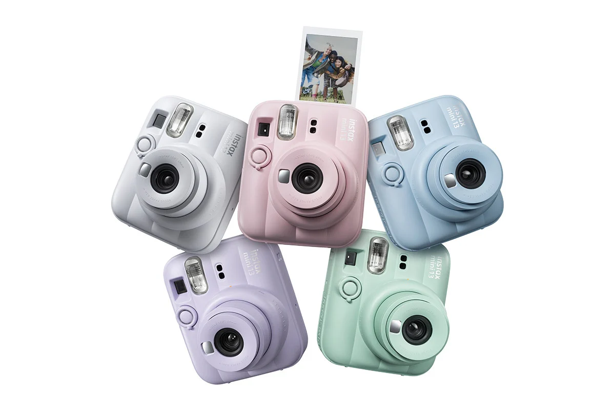 Fujifilm Instax Mini 13 Instant Camera Lagoon Green - Image 14