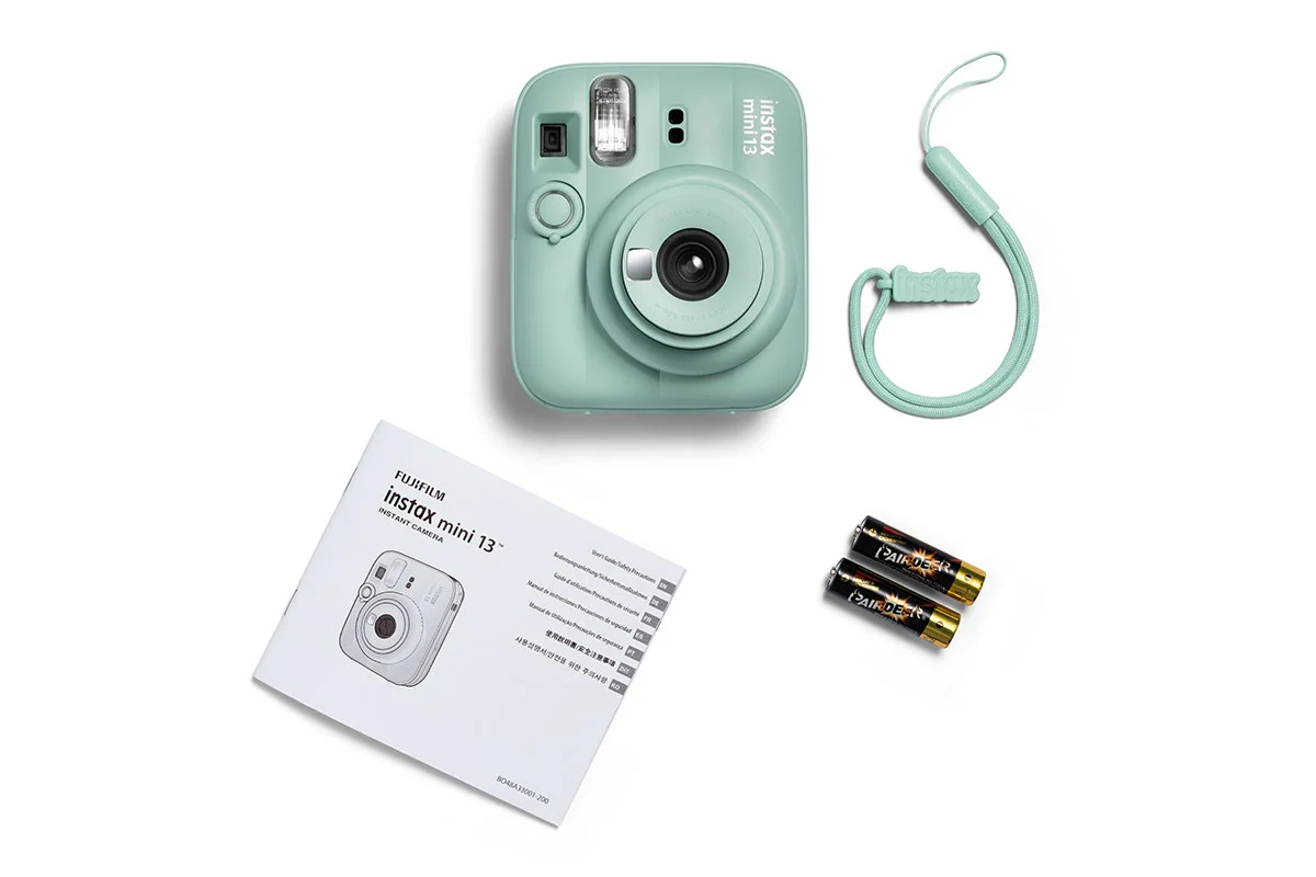 Fujifilm Instax Mini 13 Instant Camera Lagoon Green - Image 8