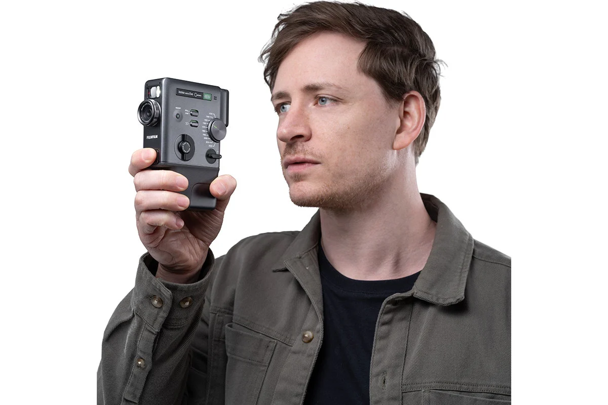 Fujifilm Instax Mini EVO Cinema Instant Camera - Image 20
