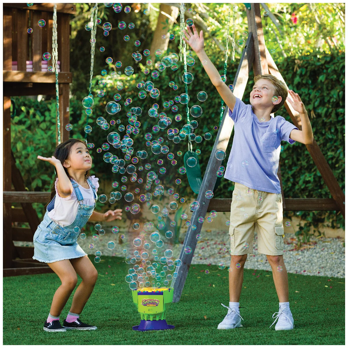 Funrise Bubble Machine 37648 Capacity 2.1L Rechargeable LED Light - Image 6