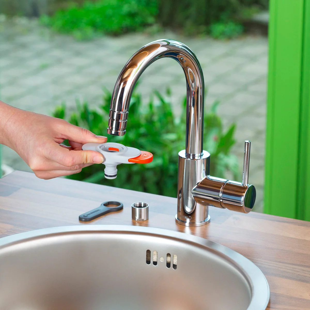 Gardena Indoor Tap Adaptor - M22 x 1 & M24 x 1 - Grey/Orange - Easy Attachment - Image 5