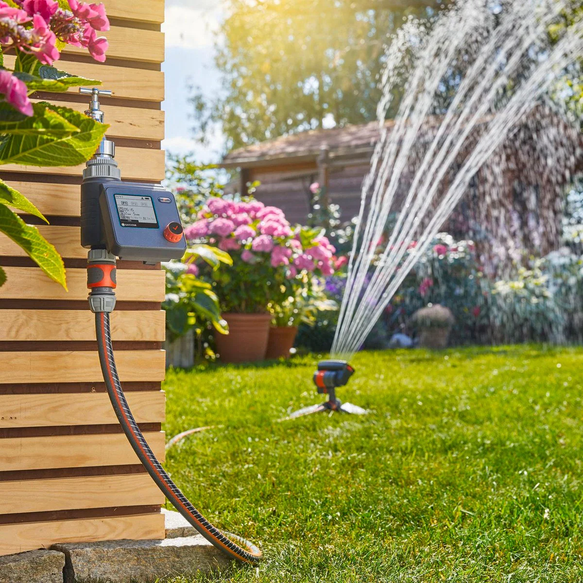 Gardena Select Water Computer - Irrigation Management Device - 3 Programs - Grey/Orange - Image 3