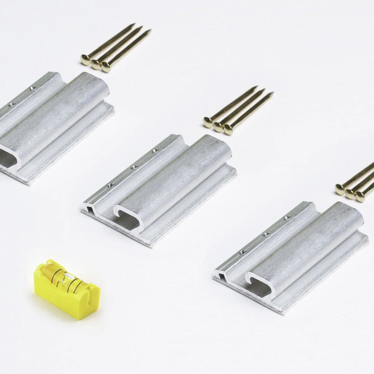 Hangman Level Picture Hanging Kit 3 Pack - 139mm x 25mm x 93mm - Secure & Accurate - Image 2