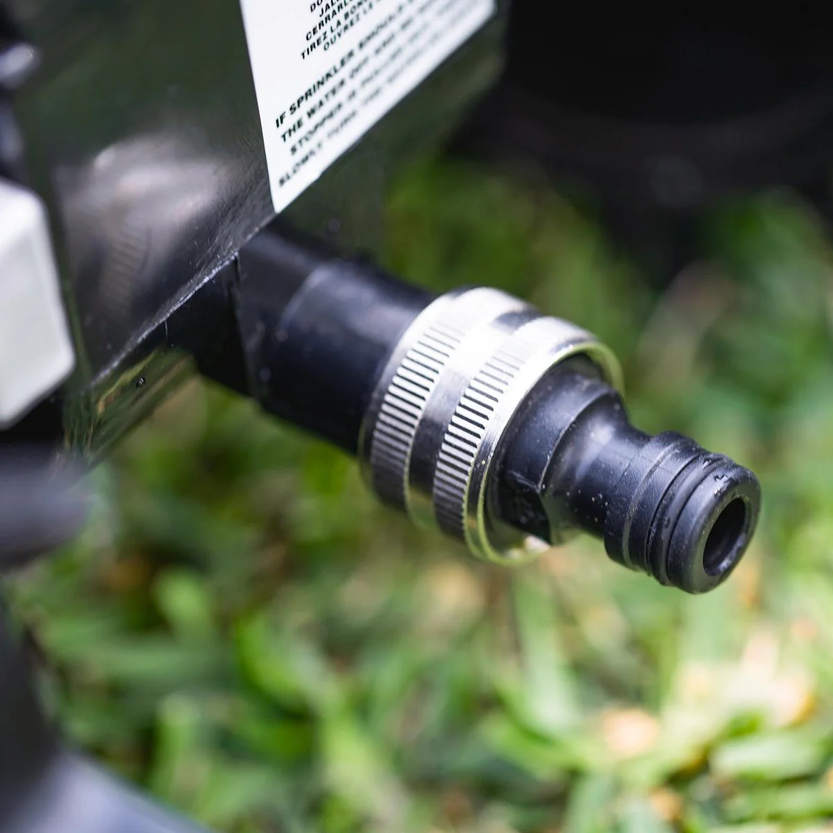 Holman Travelling Sprinkler - 1100m2 - Metal - Self-Propelled - Image 5