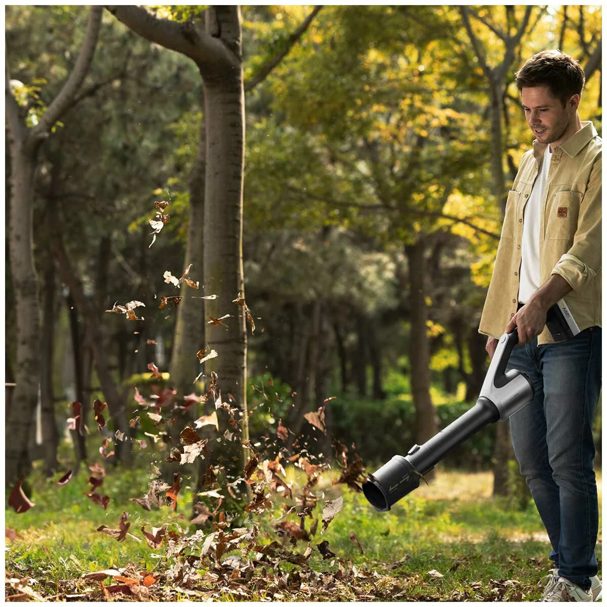 Hoto 20V Leaf Blower 720CFM QWCYJ001 Portable Black & Silver - Image 4