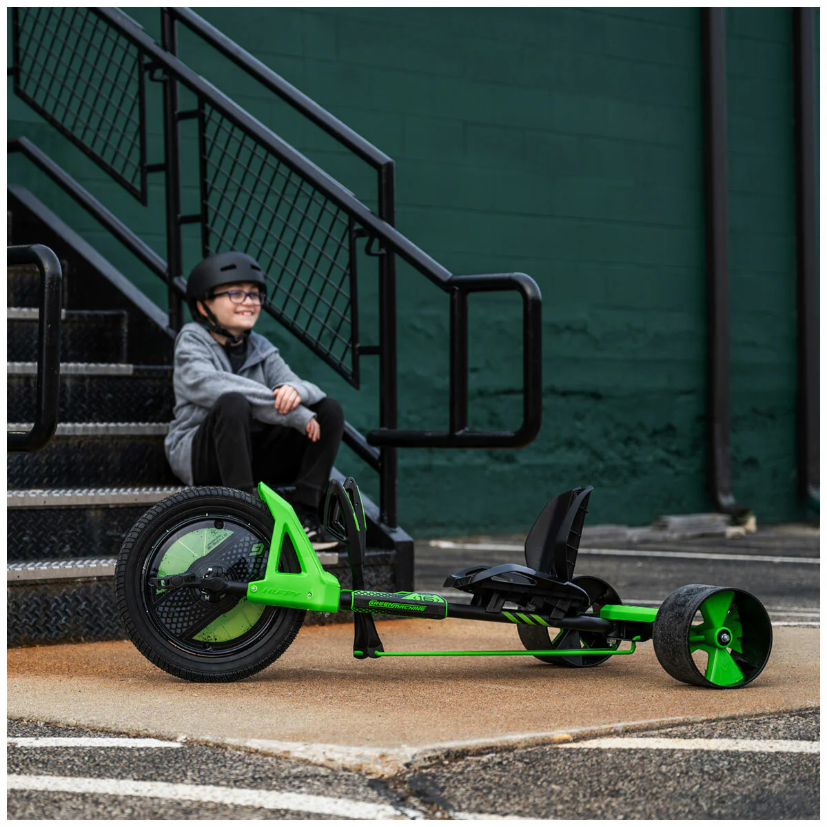 Huffy Green Machine Drift Trike 40.6cm 16in Wheels Green 98364 Durable - Image 17