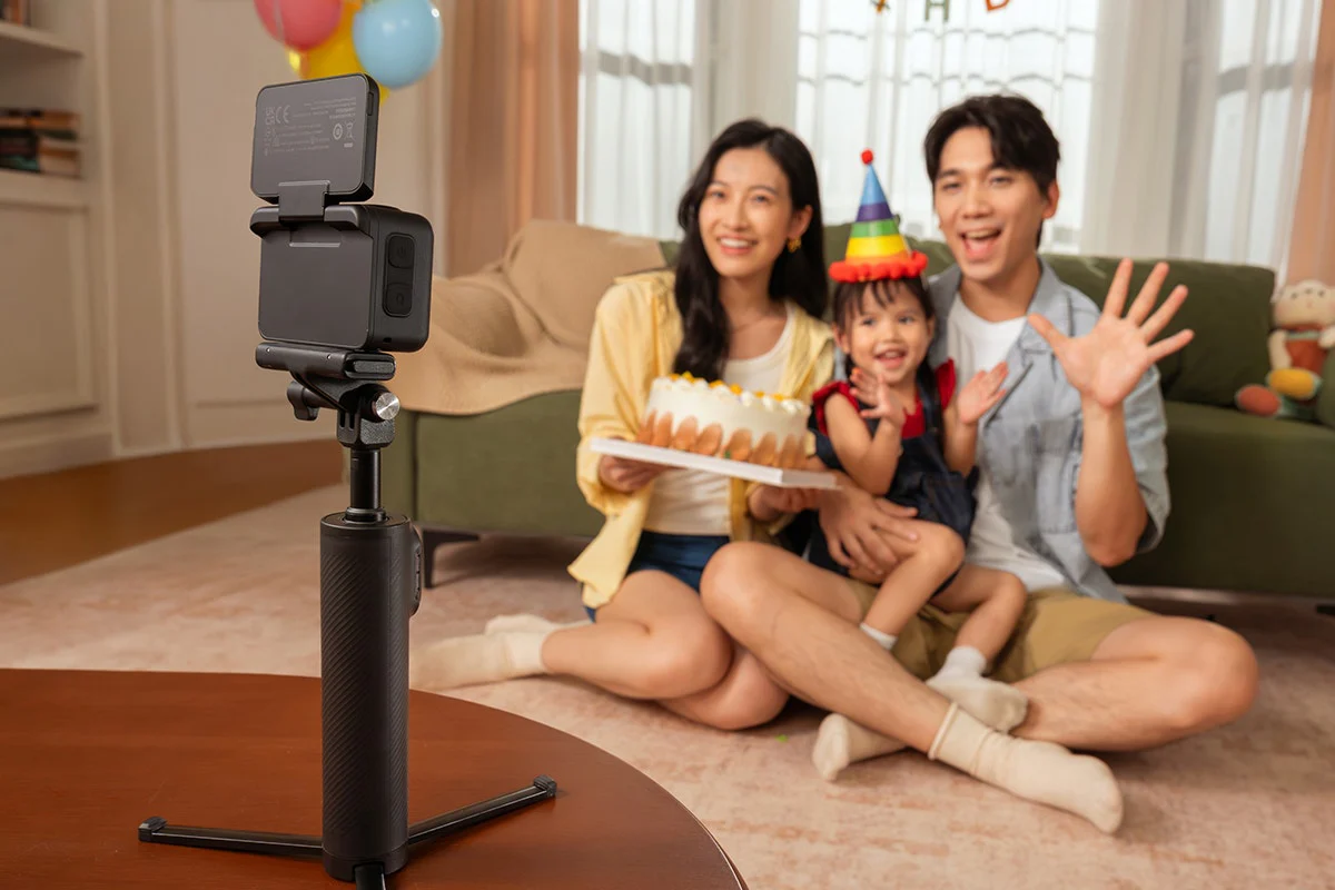Insta360 GO ULTRA Creator Bundle Black 4K 60fps POV Action Camera - Image 20