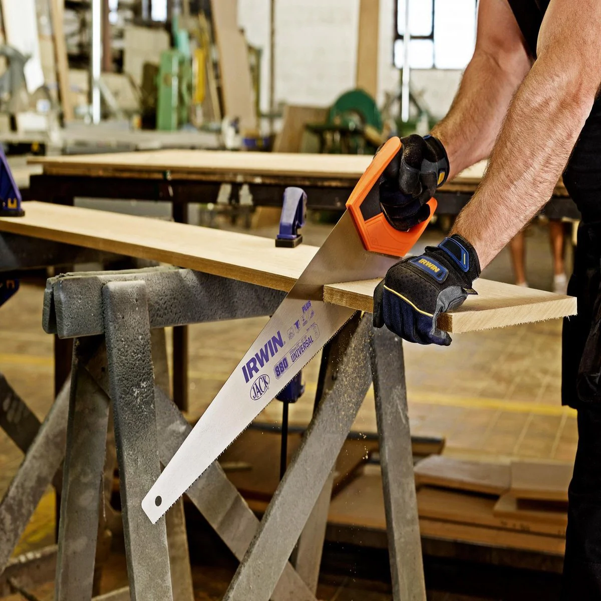 Irwin Plus 880 Universal Handsaw - 3mm x 14.5mm x 66mm - Black - Image 3