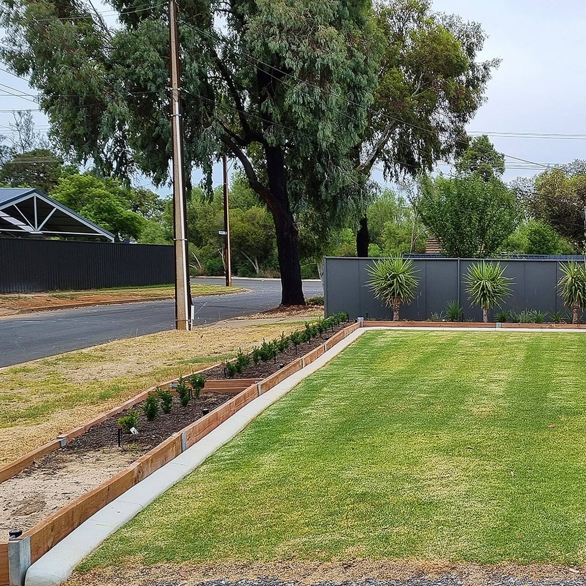 Jack Joiner Post - 50 x 450mm - Galvanised Steel - Retaining Wall System - Image 4
