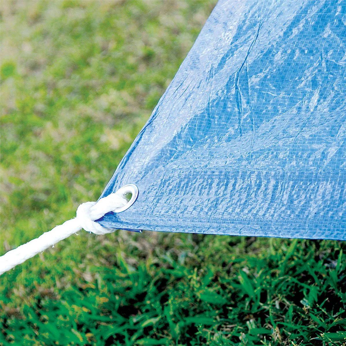 Jack Medium Duty Tarpaulin 1.8 x 2.4m - UV Stabilised, Water-Resistant - Image 4