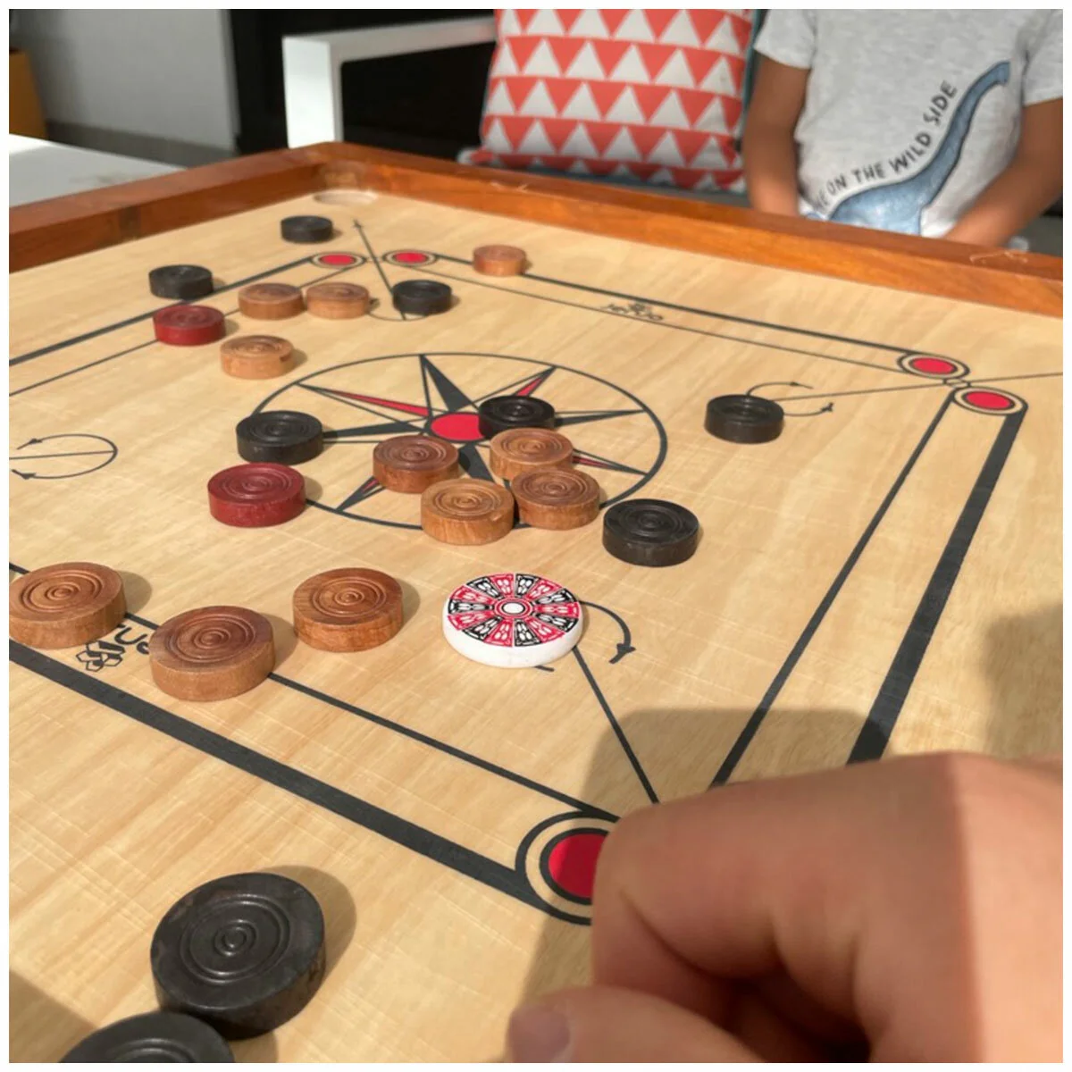 Jenjo Games Carrom Junior Carrom Board 155 Silver Indian Plywood Portable - Image 3