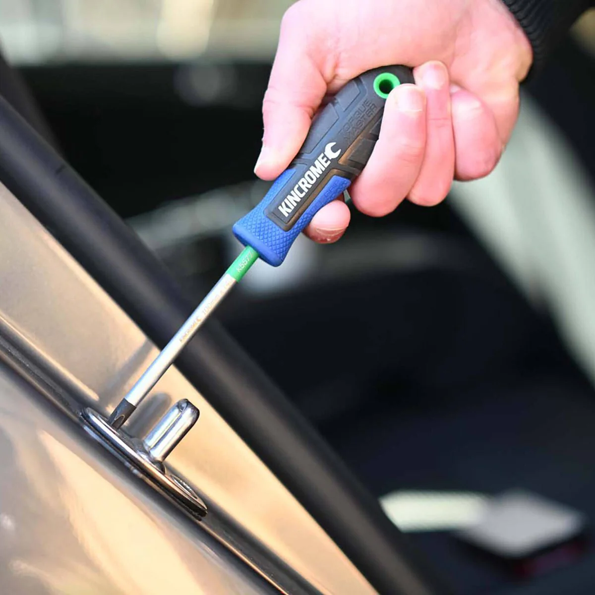 Kincrome Torquemaster Torx Screwdriver T25 x 100mm - S3 Alloy Steel - Magnetic Tip - Image 5