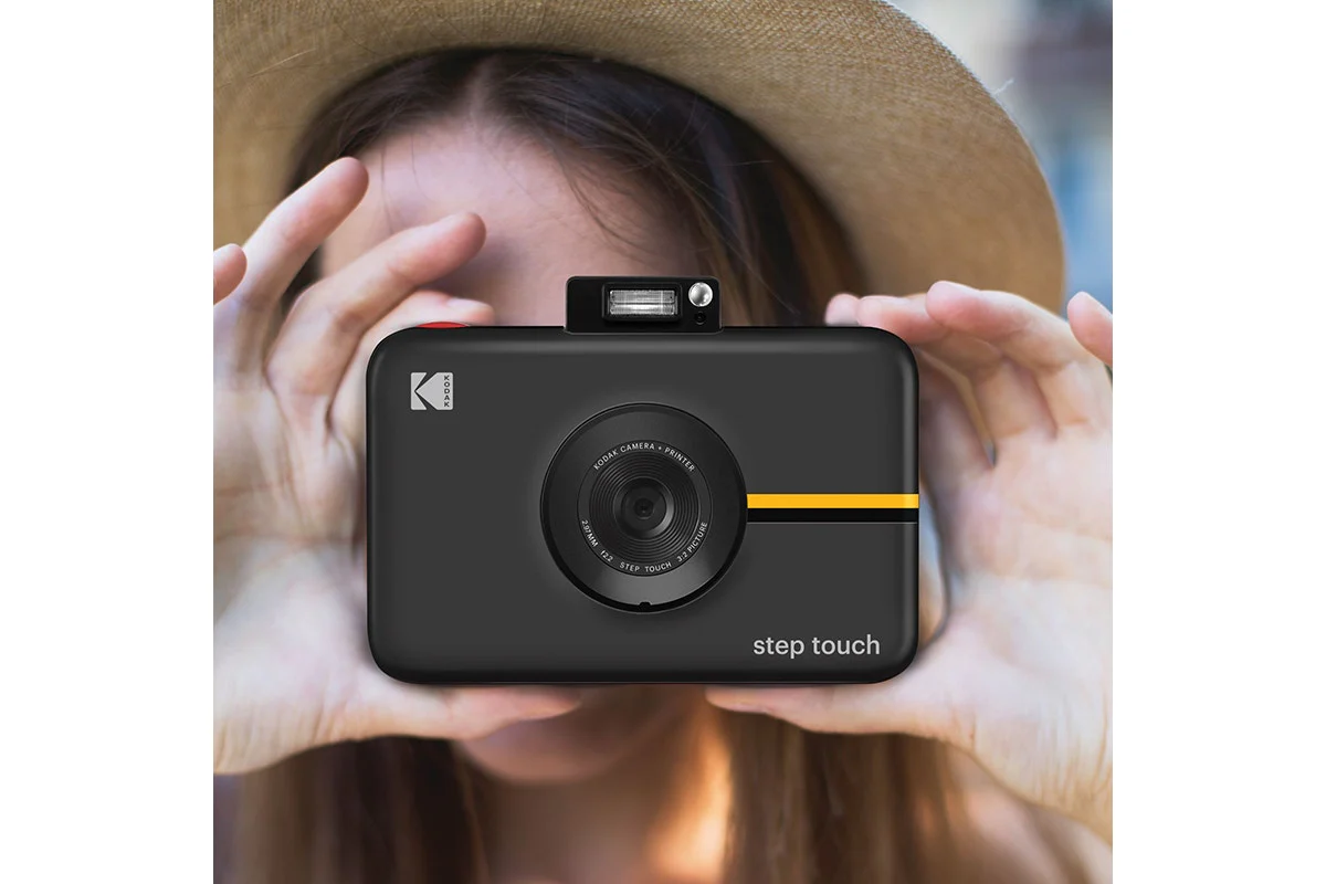 Kodak Step Instant Print Touch Camera Black with 10 Sheets - Image 9