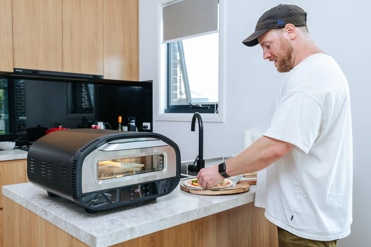 Kogan 12 Inch Electric Pizza Oven with Stone 2200W 7 Presets - Image 9