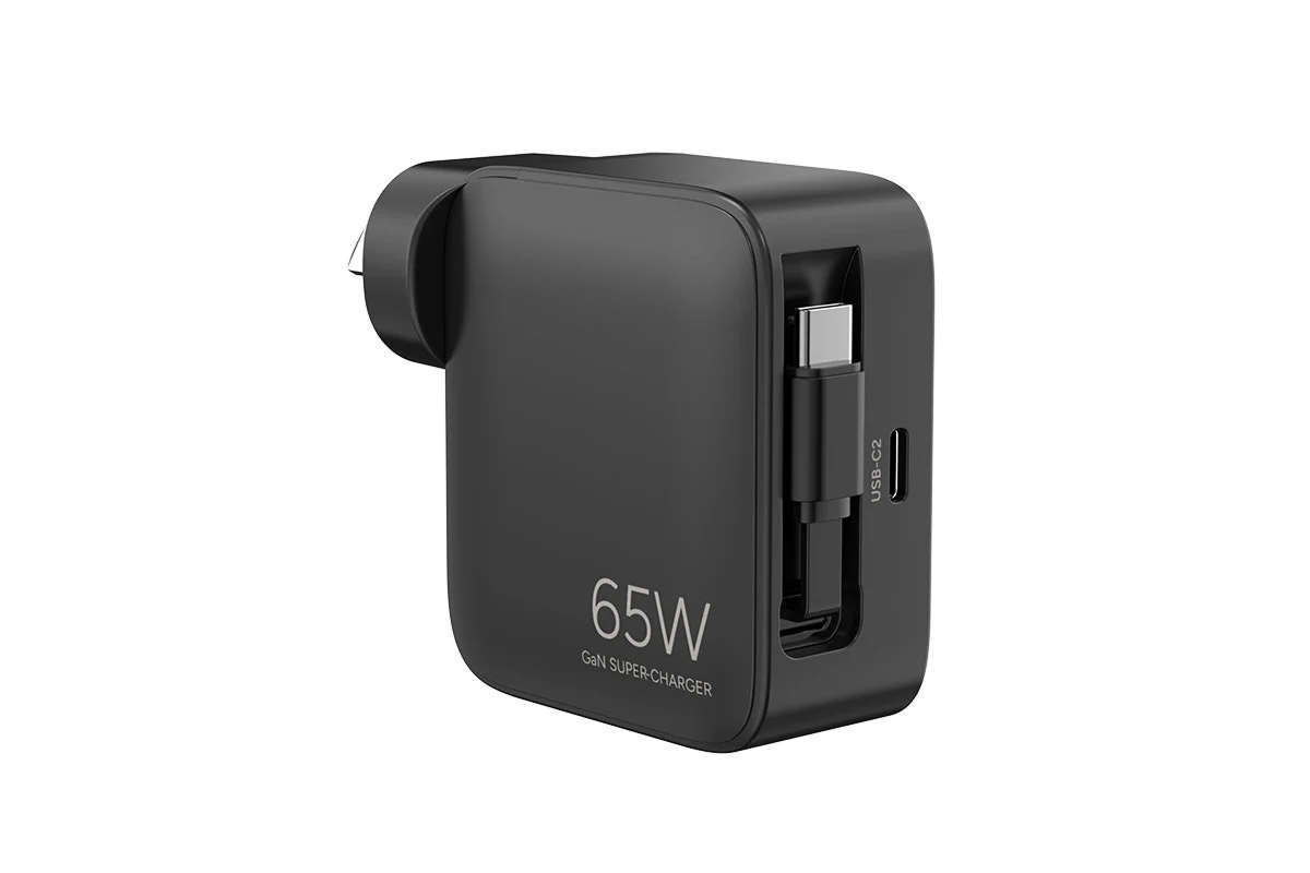 65W GaN Fast PD Wall Charger with Retractable USB-C Cable - Image 2