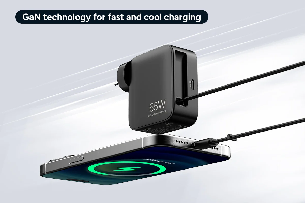 65W GaN Fast PD Wall Charger with Retractable USB-C Cable - Image 3