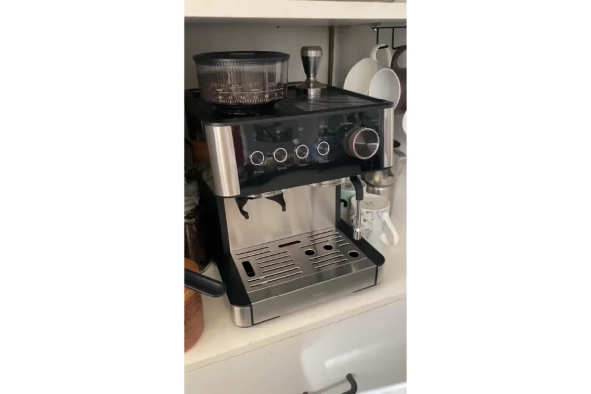 Kogan Espresso Barista Coffee Machine with Grinder 58mm Portafilter - Image 14