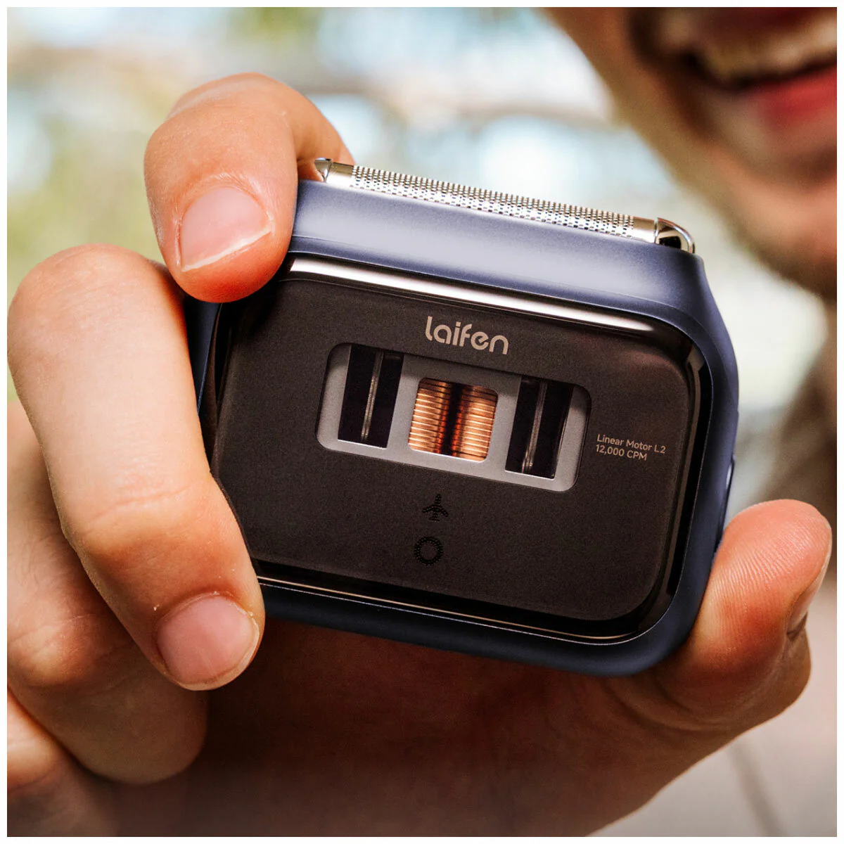 Laifen P3 Pro 3-Blade Electric Shaver Gift Box Royal Blue Compact - Image 2