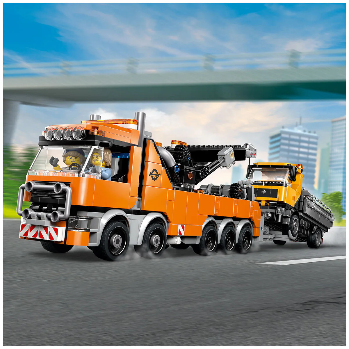 LEGO City Heavy-Duty Recovery Tow Truck with Crane 60467, 793 Pieces - Image 10